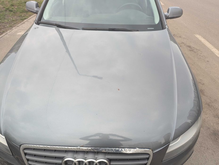 Автомобиль Audi A4