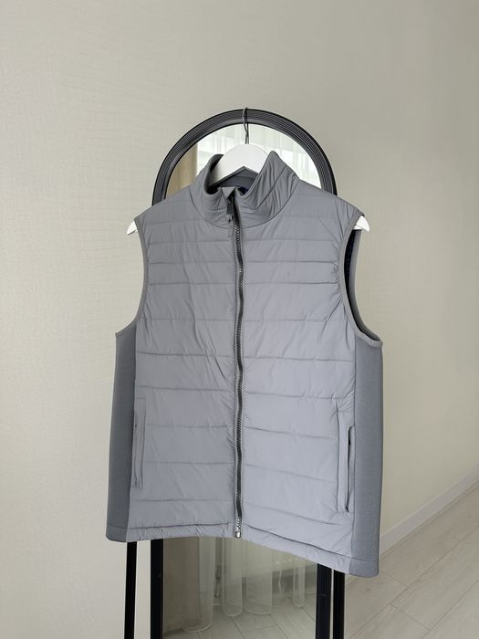 Жилетка Primo Emporio M-L розмір (стан новий)