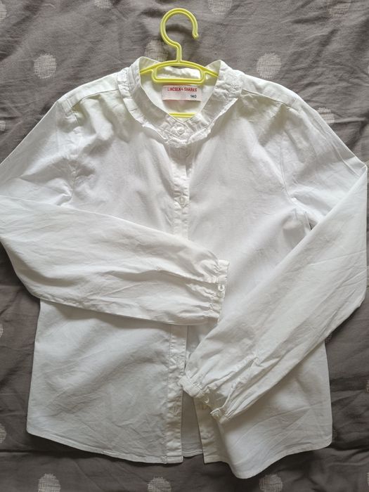 Biała bluzka dla dziewczynki 140