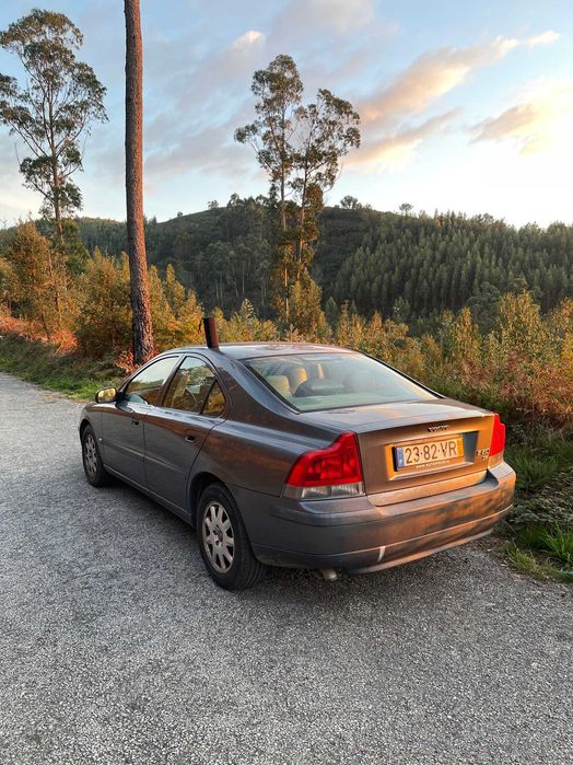 Volvo S60 2002 2.4