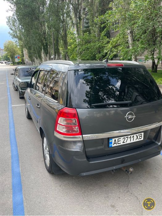 Opel Zafira 2012