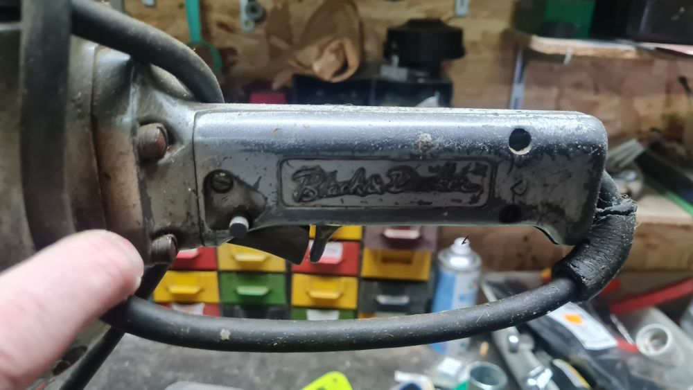 Black decker zabytek wolnoobrotowa wiertarka kolumnowa stołowa statyw