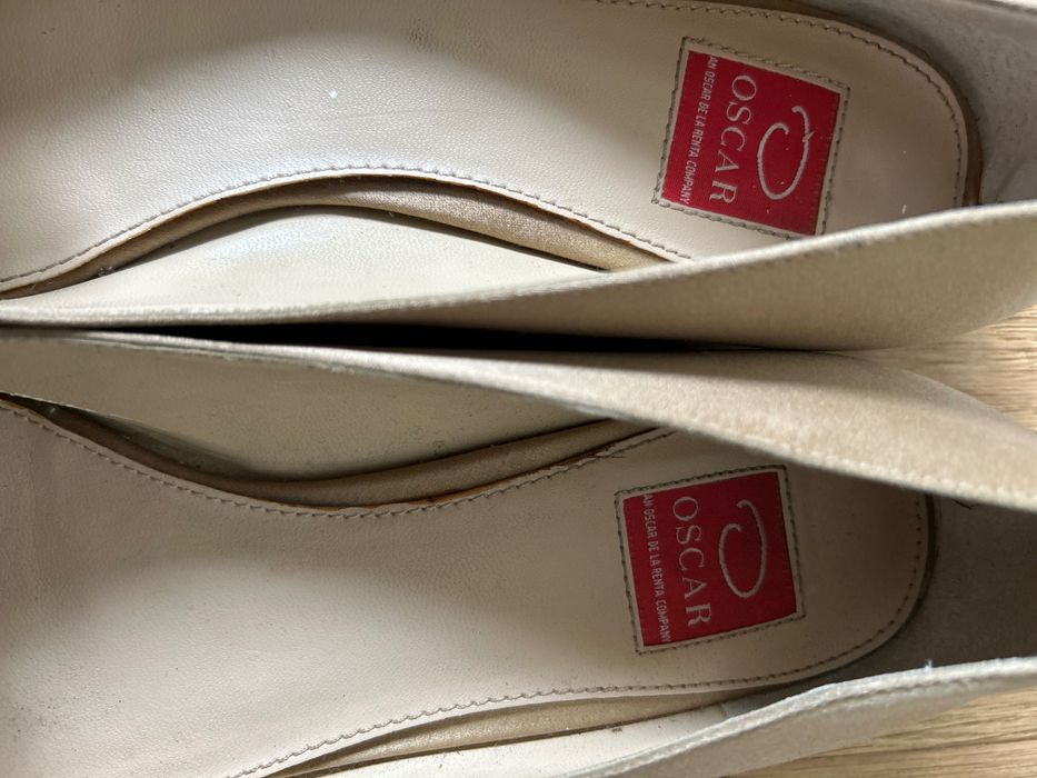 Aksamitne baleriny Oscar de la renta r. 37