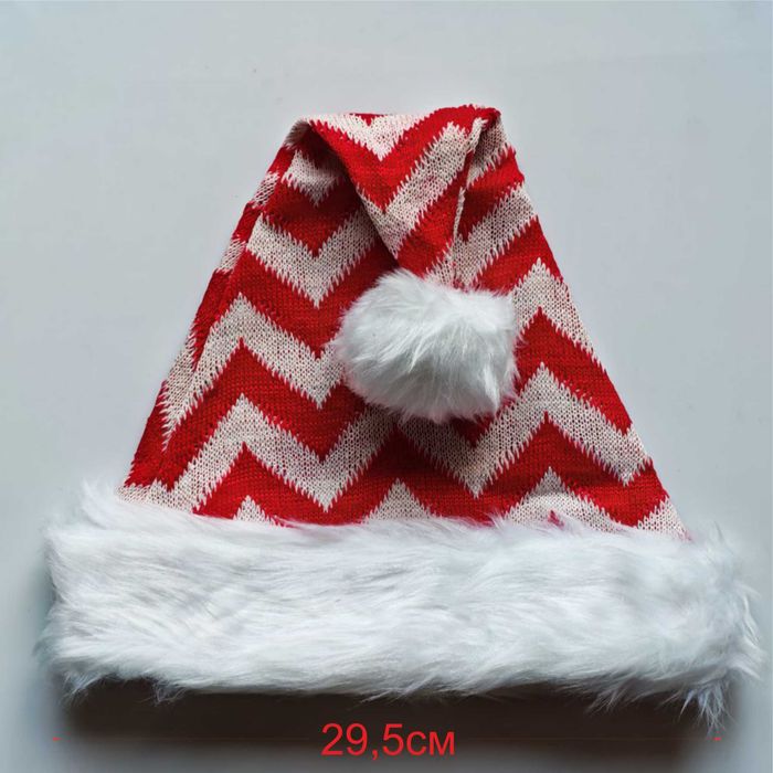 Новорічна шапка Санти