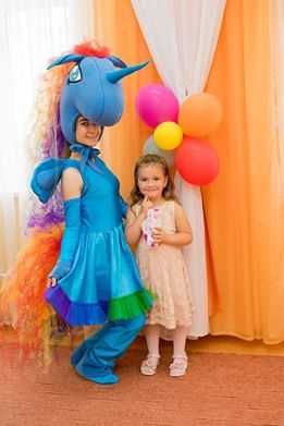 Аніматори 800 грн. Пес Патрон, зайчик, киця, Білий ведмідь 1000 грн.