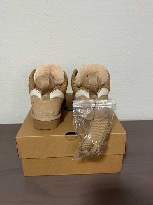 UGG Lowmel/Sand R.36