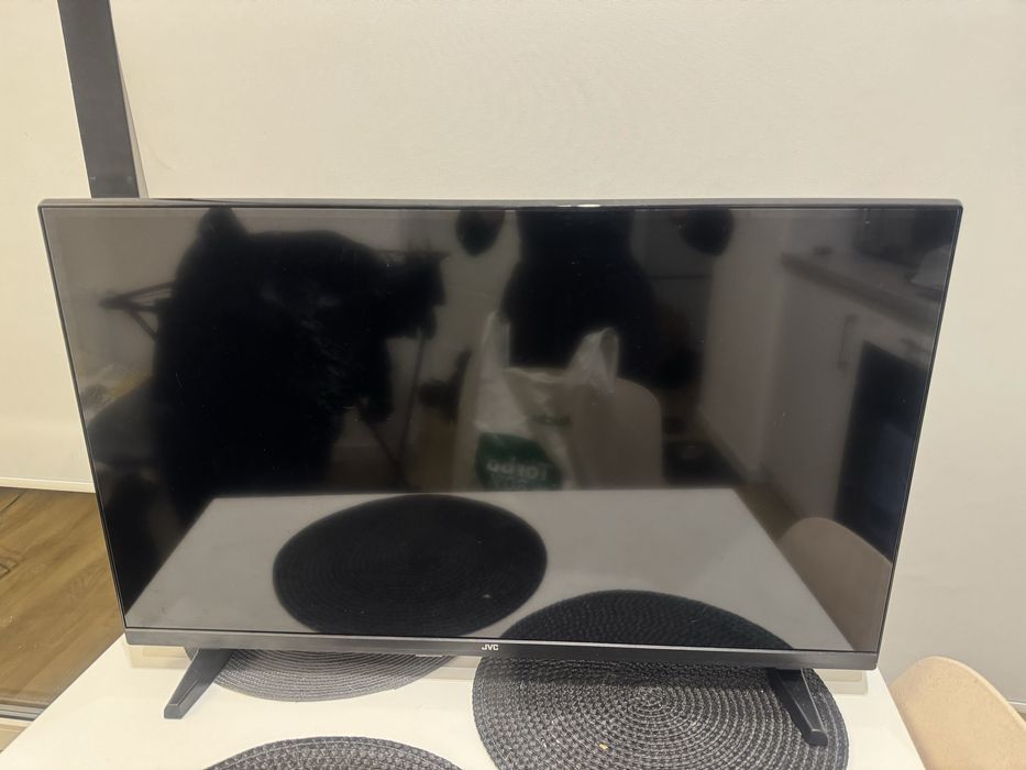 Продам телевизор JVC