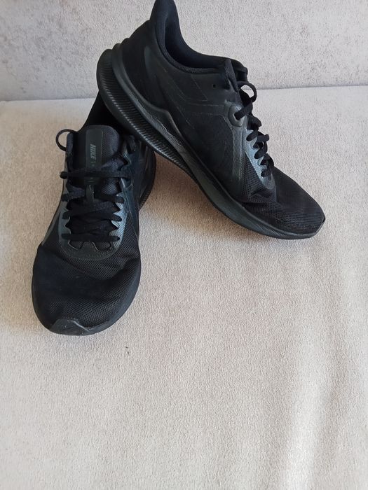 Кросівки  Adidas розмір 44,5