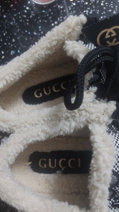 Nowe  czarne buty z kożuszkiem gucci