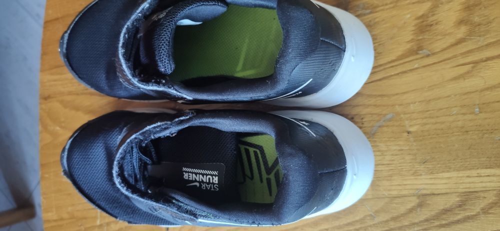 Tênis Nike preto 28.5