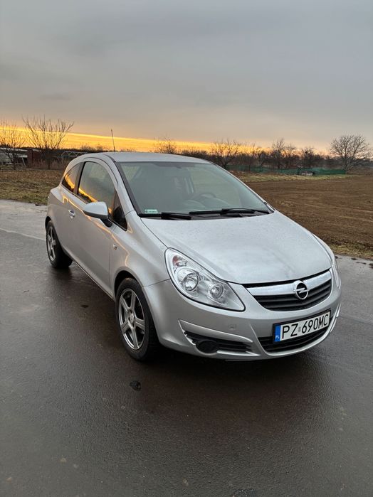 Opel Corsa D 1.2 2008