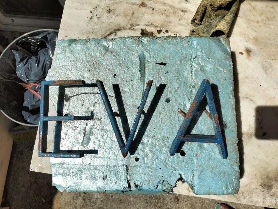 Letras em metal antigas