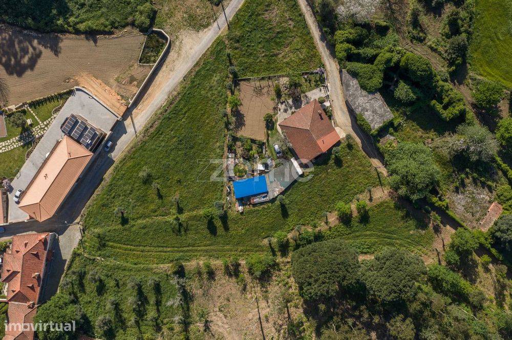Terreno c/projeto aprovado para moradia térrea