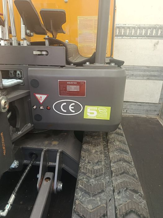 екскаватор KRÜGER XKW-18, двигун KUBOTA D-722 1.8 T