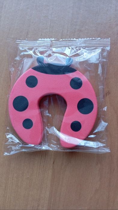 Дитячі стопори для дверей