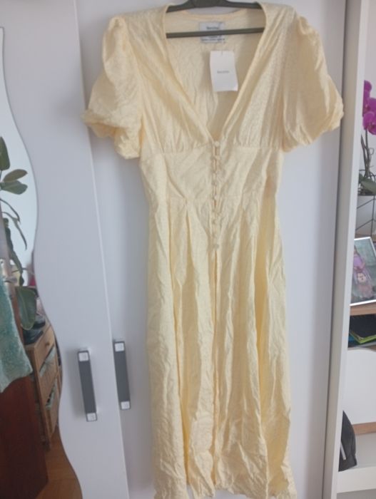 Świetna sukienka /kimono Bershka