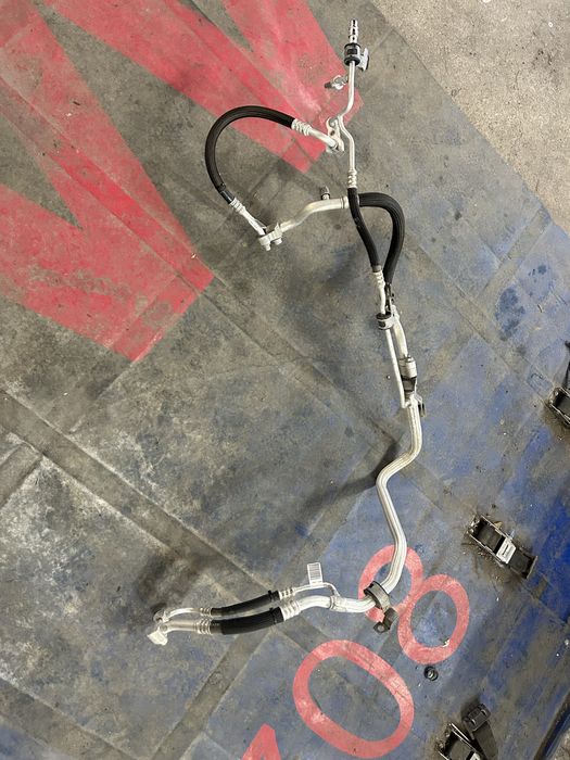 Jeep Cherokee 2017 przewody klimatyzacji