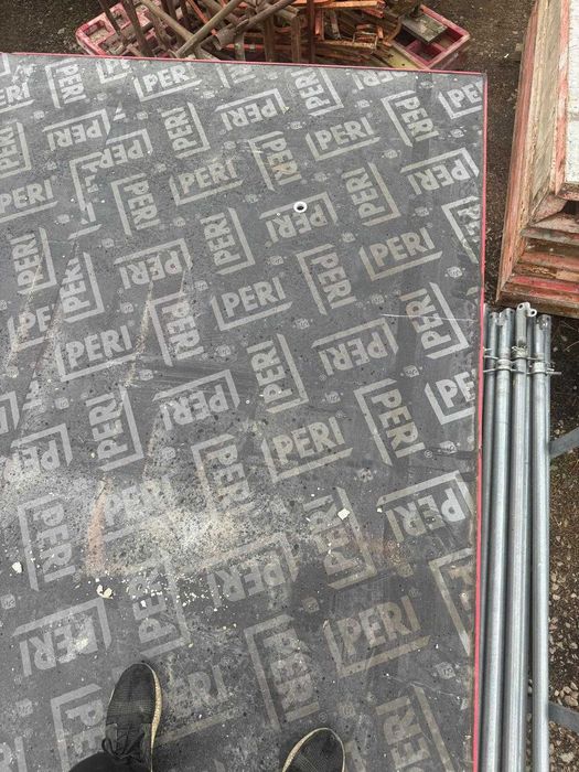 Szalunki ścienne Peri Trio 738m2 + osprzęt