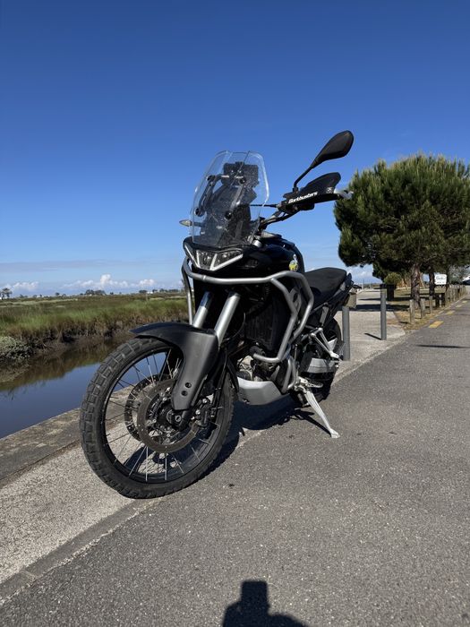 Aprilia Tuareg 660
