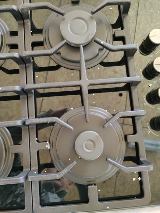 Газова поверхня Grunhelm, газ на склі. В ідеальному стані. Нова. Гаран