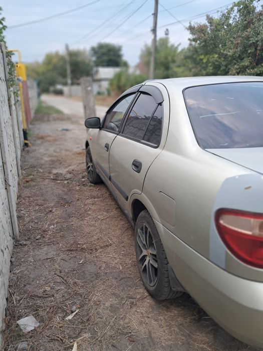 Продам  нисан альмера
