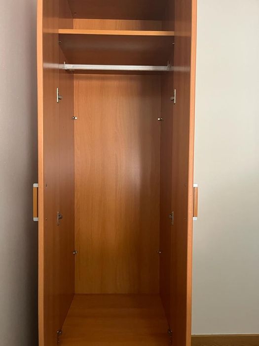 Vendo roupeiro solteiro