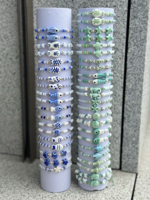 Lote de pulseiras e brincos com motivos marinhos - Novos
