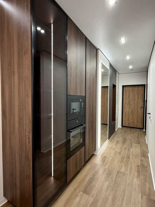 Продаж 3 кімнати Варшавський Змієнка Всеволода Ретровіль