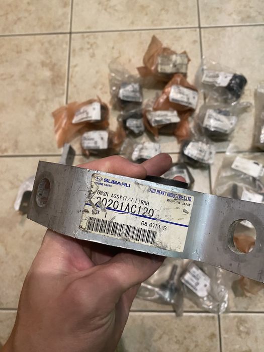 Подвеска оригинальная Subaru Forester SG 2004-2008