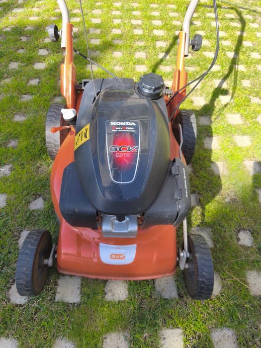 Corta-relvas Dormak  CR 46 SP H motor Honda