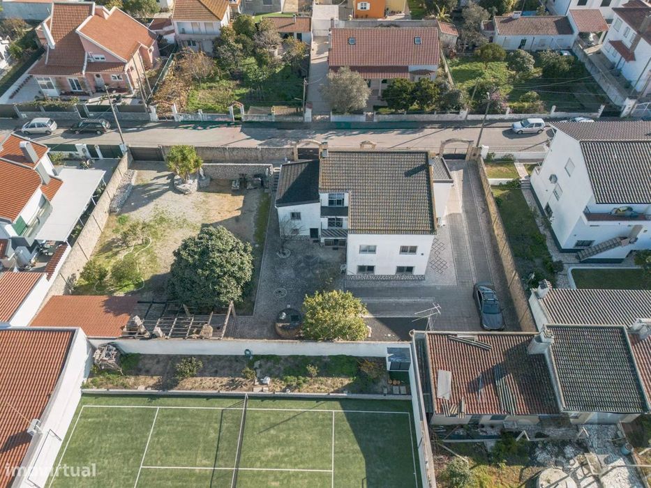 Moradia unifamiliar única e estruturalmente sólida no Seixal