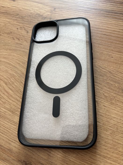 Чехол на Iphone 15 plus