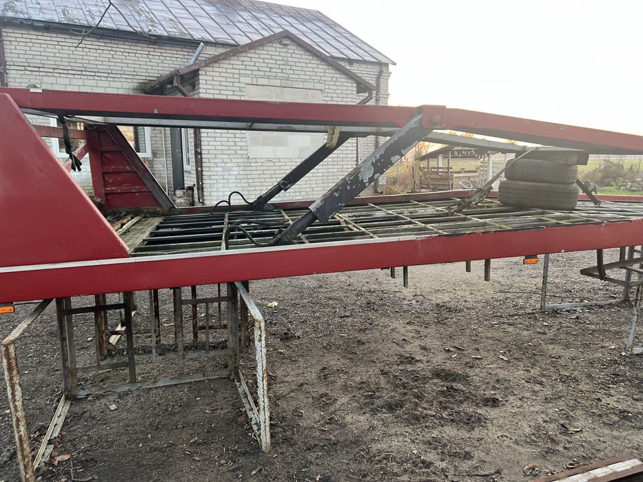 Najazd, laweta z pietrem, 6,5m x2,4m, góra 4,3x2