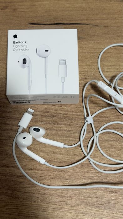 Навушники дротові Lightning APPLE оригінал EarPods