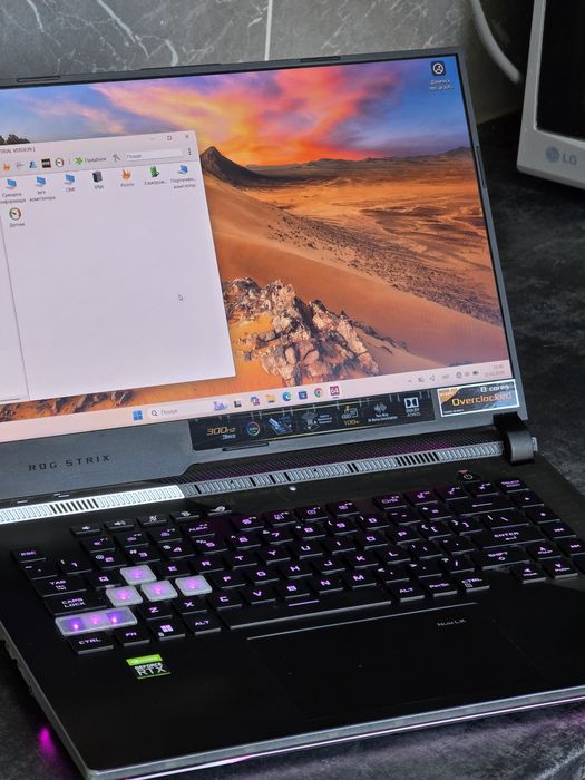 Asus ROG strix scar g533q rtx3080 8гб