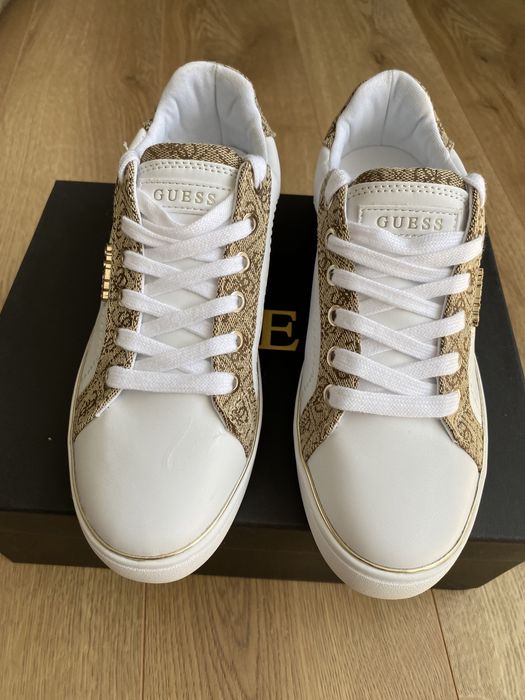 Sneakersy Guess r 39