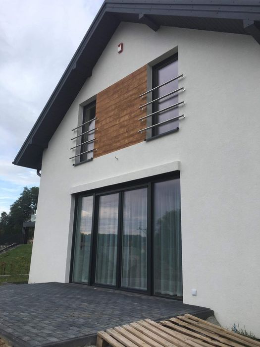 Balustrady nierdzewne zabezpieczenia okienne