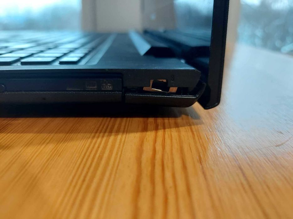 Sprzedam laptop Lenovo G50-80, Windows 10 Dysk SSD