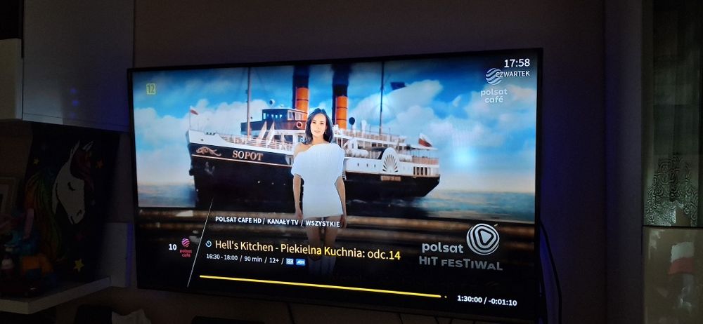 Sprzedam uzywany smart tv samsung UE43J5600AW.