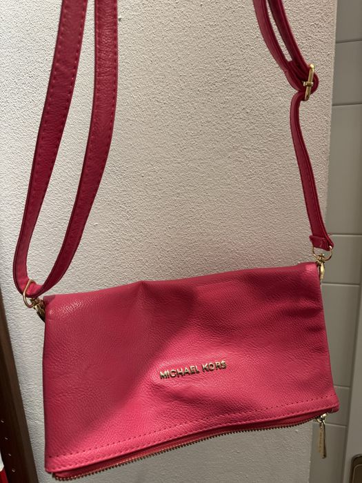 Mała torebka na ramę fuksja Michael kors