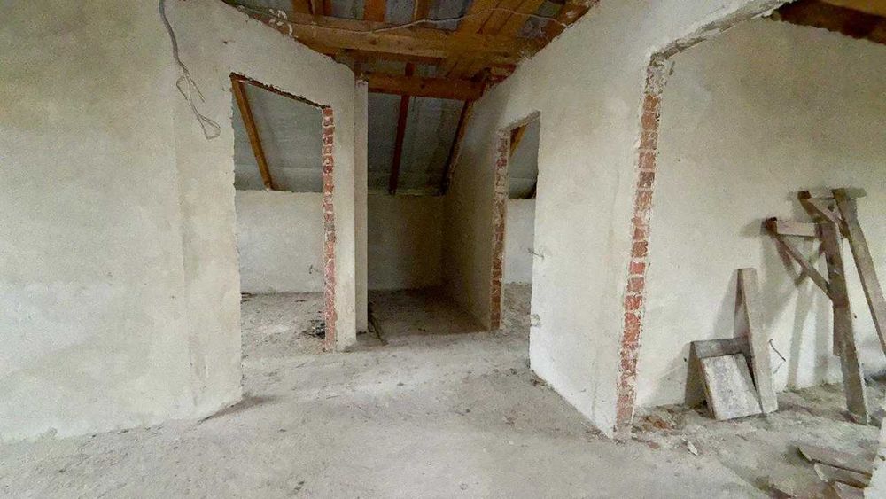 Продається будинок з ділянкою в с. Хриплин (7)