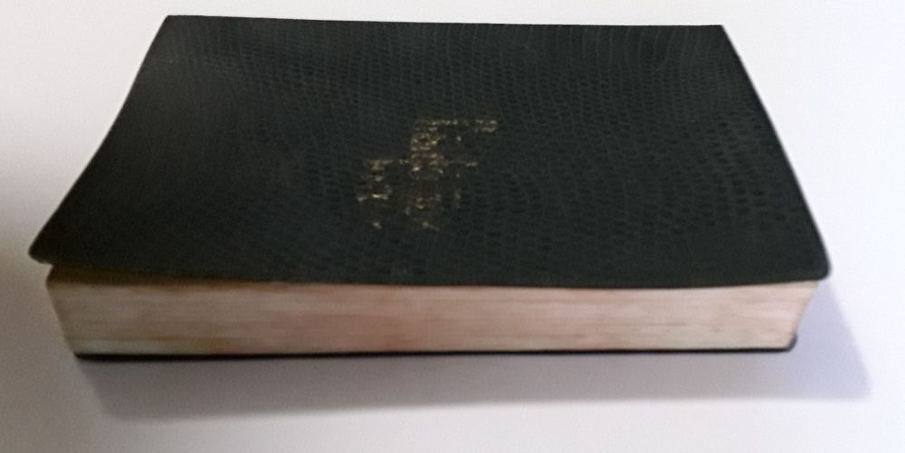 Livro religioso: Cantemos Todos, de Padre António Soares, 1974