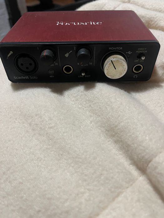 Interface de Áudio Focusrite Scarlett Solo 2ª Geração