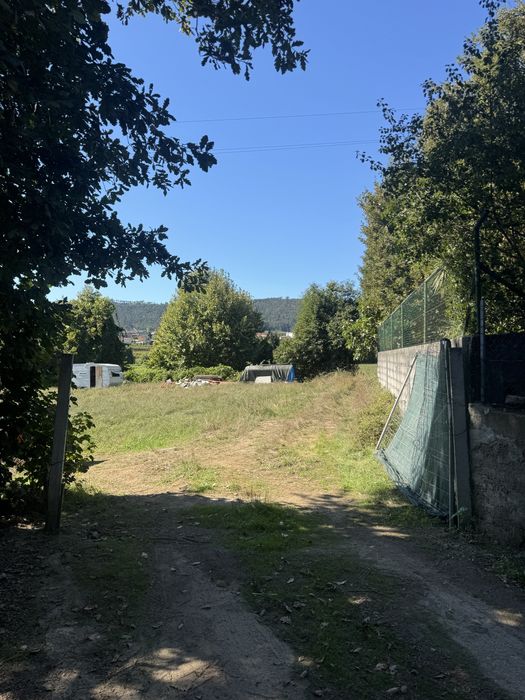 Terreno em Beire - Paredes