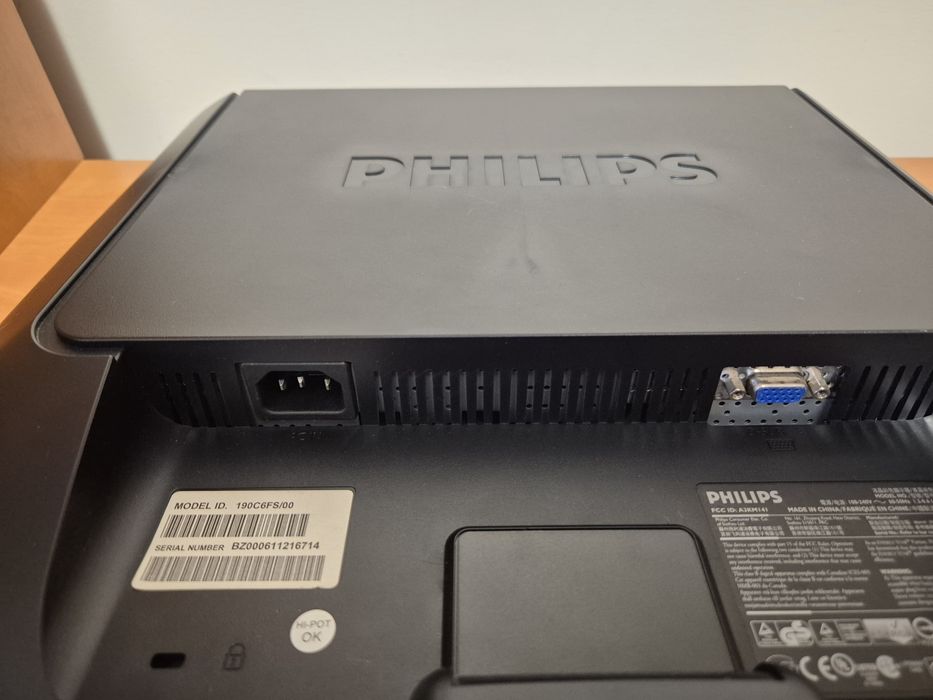 Monitor Philips 19" 190C6FS