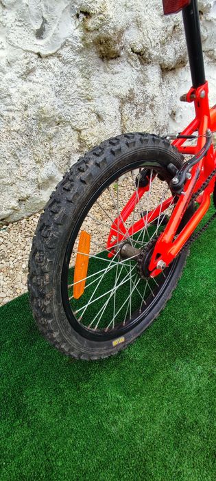 Bicicleta  criança 6-8 anos