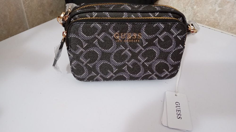 Mala tiracolo Guess