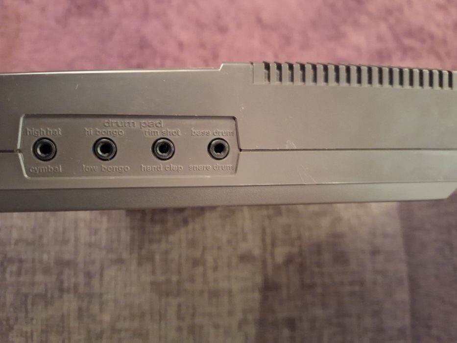 Piano / Órgão Casio MT 250