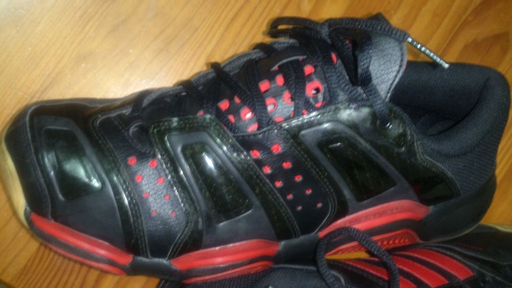 Vendo sapatilhas futebol salão - Adidas 42, 26.5cm