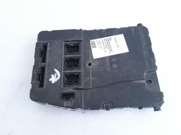 Caixa fusíveis / SAM / BSI RENAULT Megane II (BM0/1_, CM0/1_)